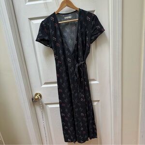 Marine Layer Emlyn Midi Wrap Dress Black India Floral Wrap Dress short sleeve M